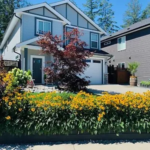 a-cozy-family-get-away-suite-in-south-nanaimo.richmond-hotels.com/